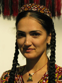 turkmenian-girl.jpg